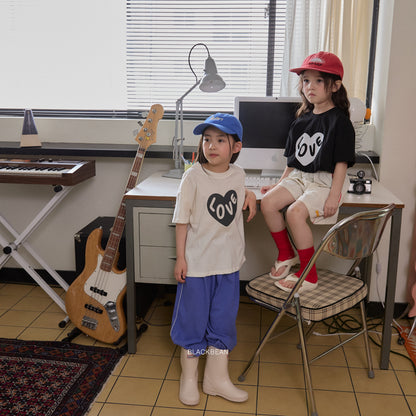 [PRE-ORDER] Heart T-Shirts