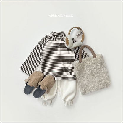 [PRE-ORDER] Ribbed Stripe Turtleneck T-Shirts