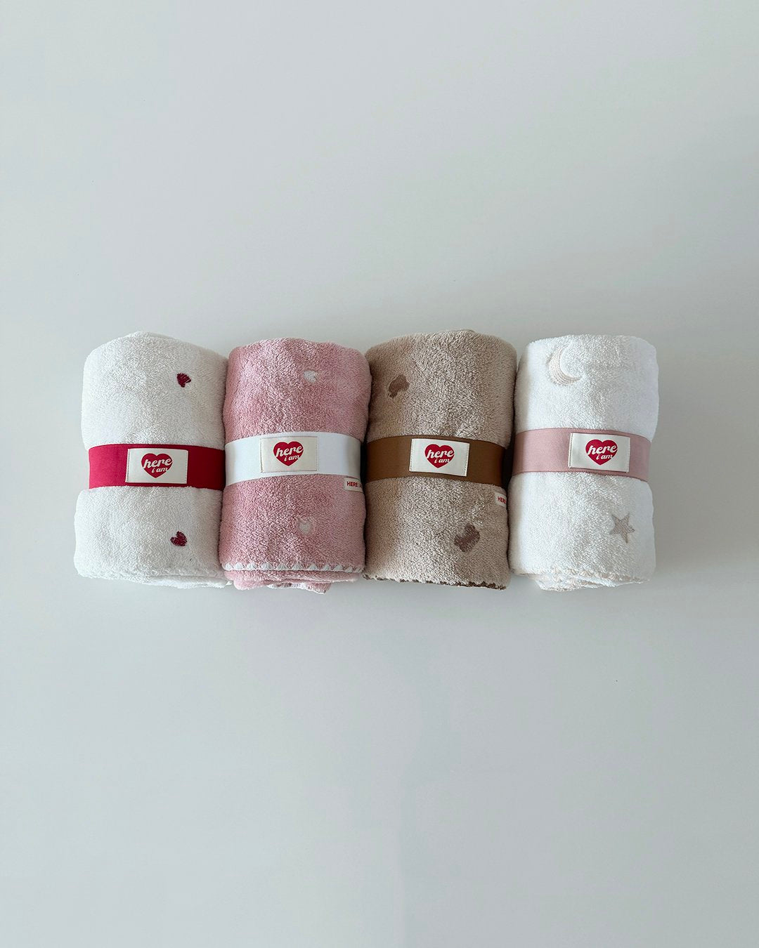 [PRE-ORDER] Cozy Embroidered Microfiber Blanket