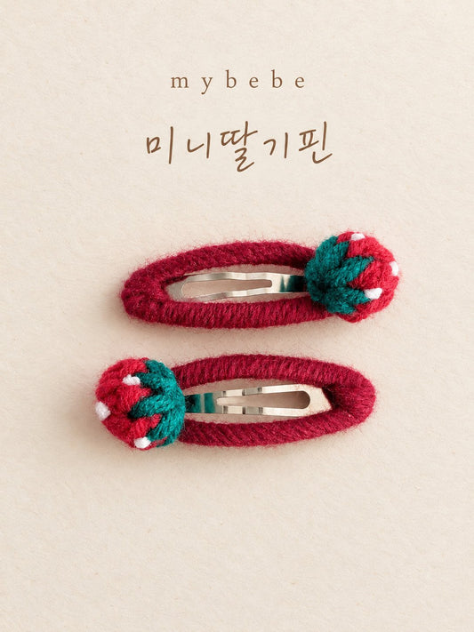 [PRE-ORDER] Mini Strawberry Hair Pin Set