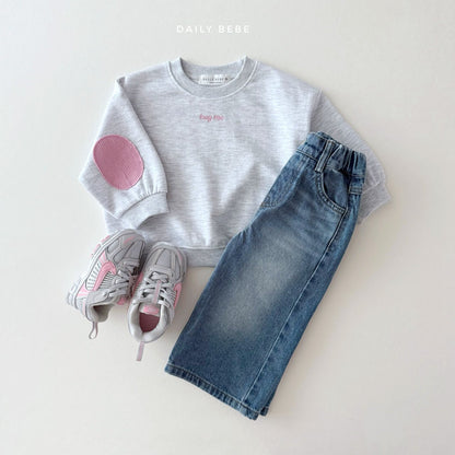 [PRE-ORDER] Hug Me Sweatshirts