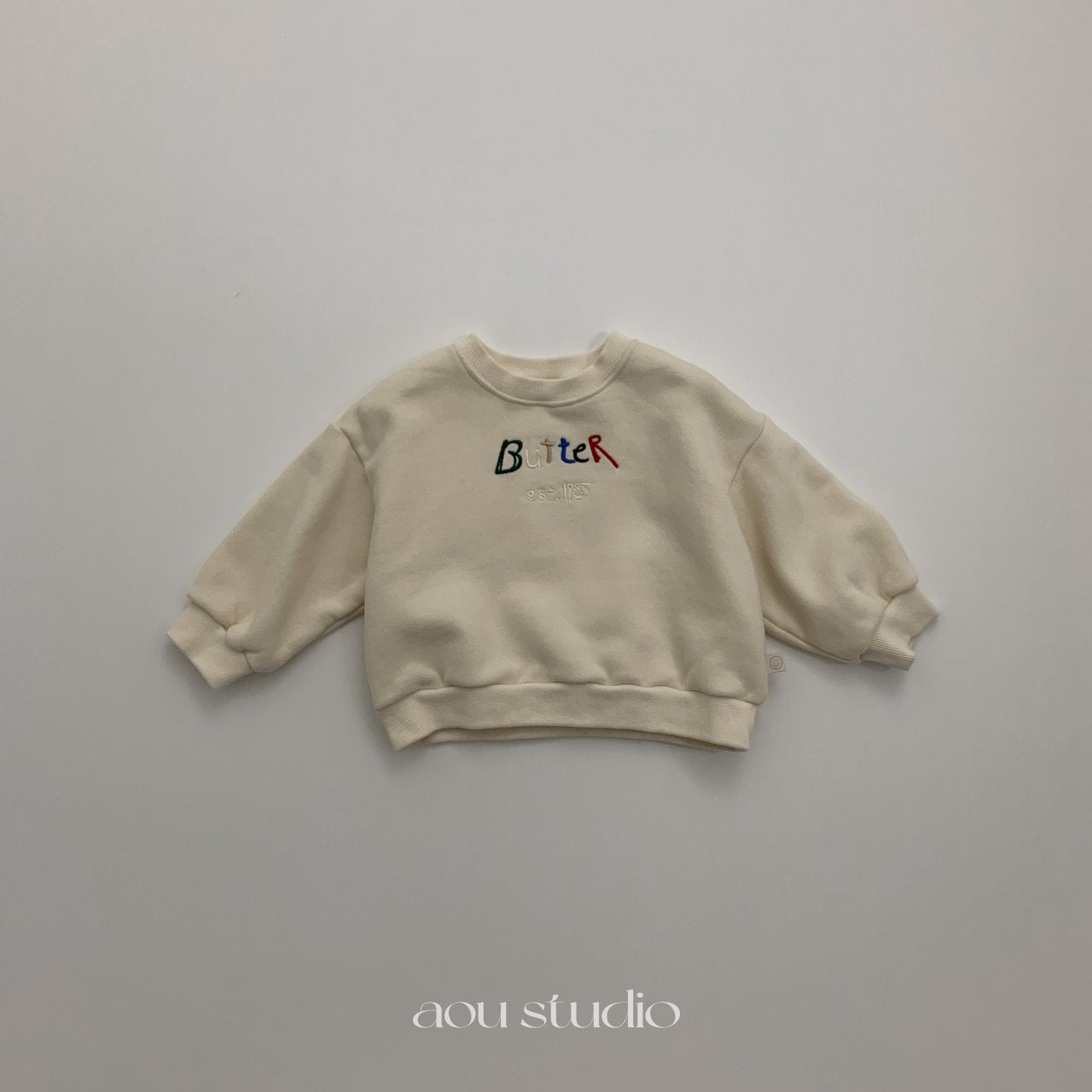 [PRE-ORDER] Butter Sweatshirts