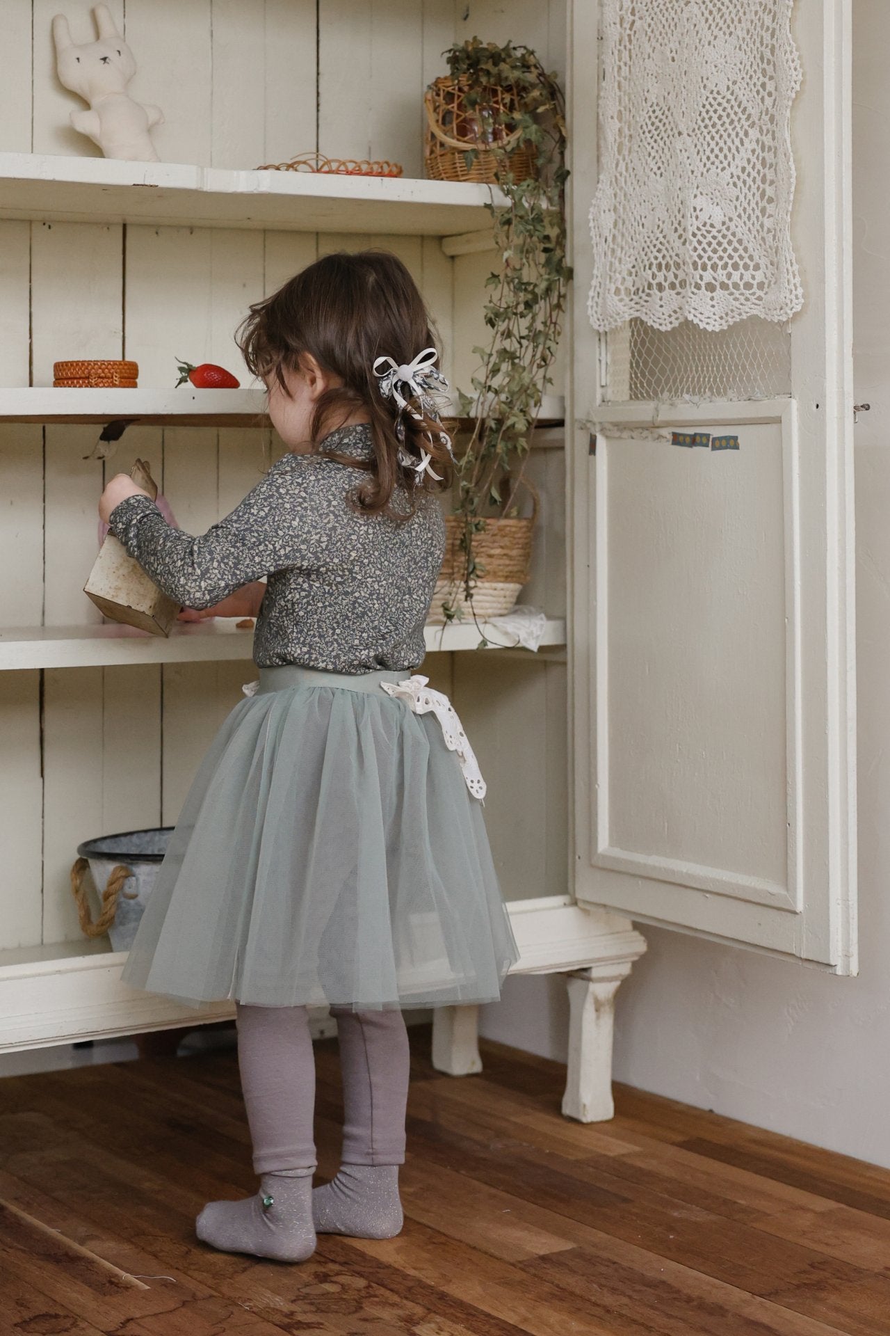 [PRE-ORDER] Madeleine T-Shirts