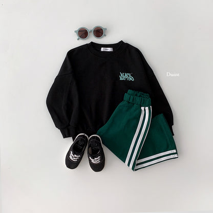[PRE-ORDER] Black Button Sweatshirts