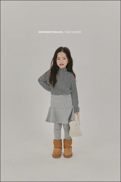 [PRE-ORDER] Ribbed Stripe Turtleneck T-Shirts