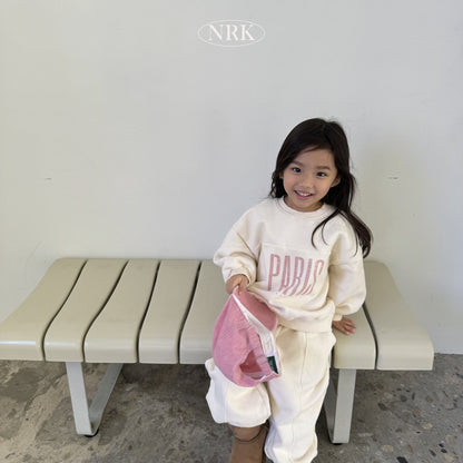 [PRE-ORDER] Paris Top Bottom Set