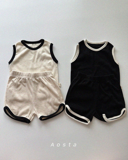 [PRE-ORDER] Ribbed Sleeveless T-Shirts