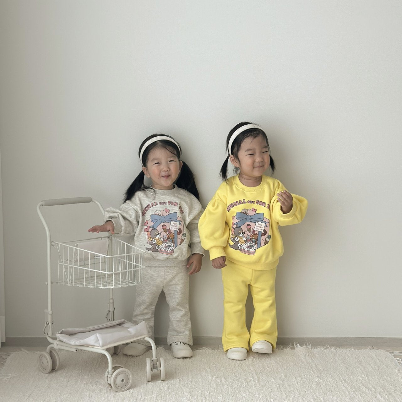 [PRE-ORDER] Friend Jerry Top Bottom Set