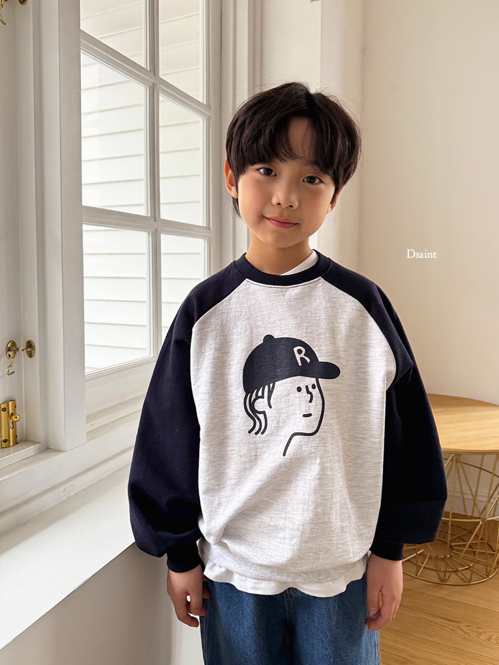 [PRE-ORDER] Cap Boy Raglan Sweatshirts