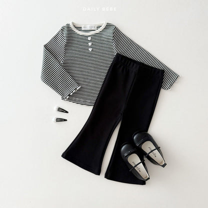 [PRE-ORDER] Stripe Button T-Shirts