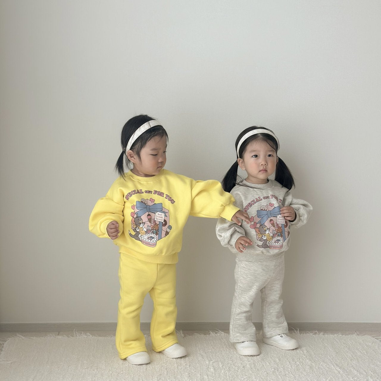 [PRE-ORDER] Friend Jerry Top Bottom Set