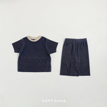 [PRE-ORDER] Barbie Pleats Top Bottom Set (Mom Couple)