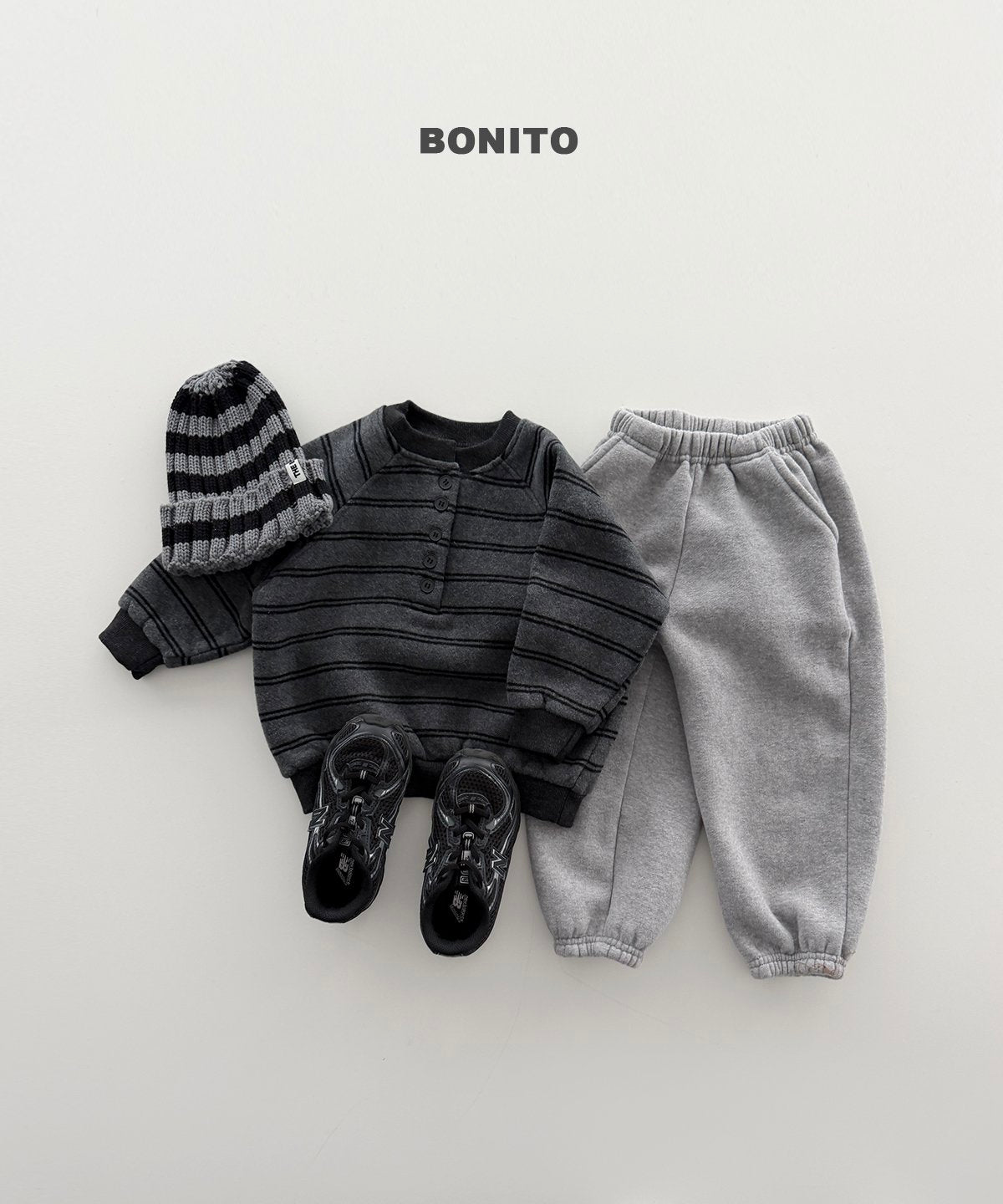[PRE-ORDER] Stripe Henry Neck Sweatshirts (Mom&Dad Couple)
