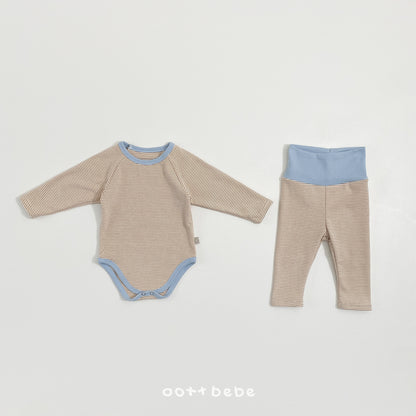 [PRE-ORDER] Ootty Bagel  Body Suit + Leggings Set