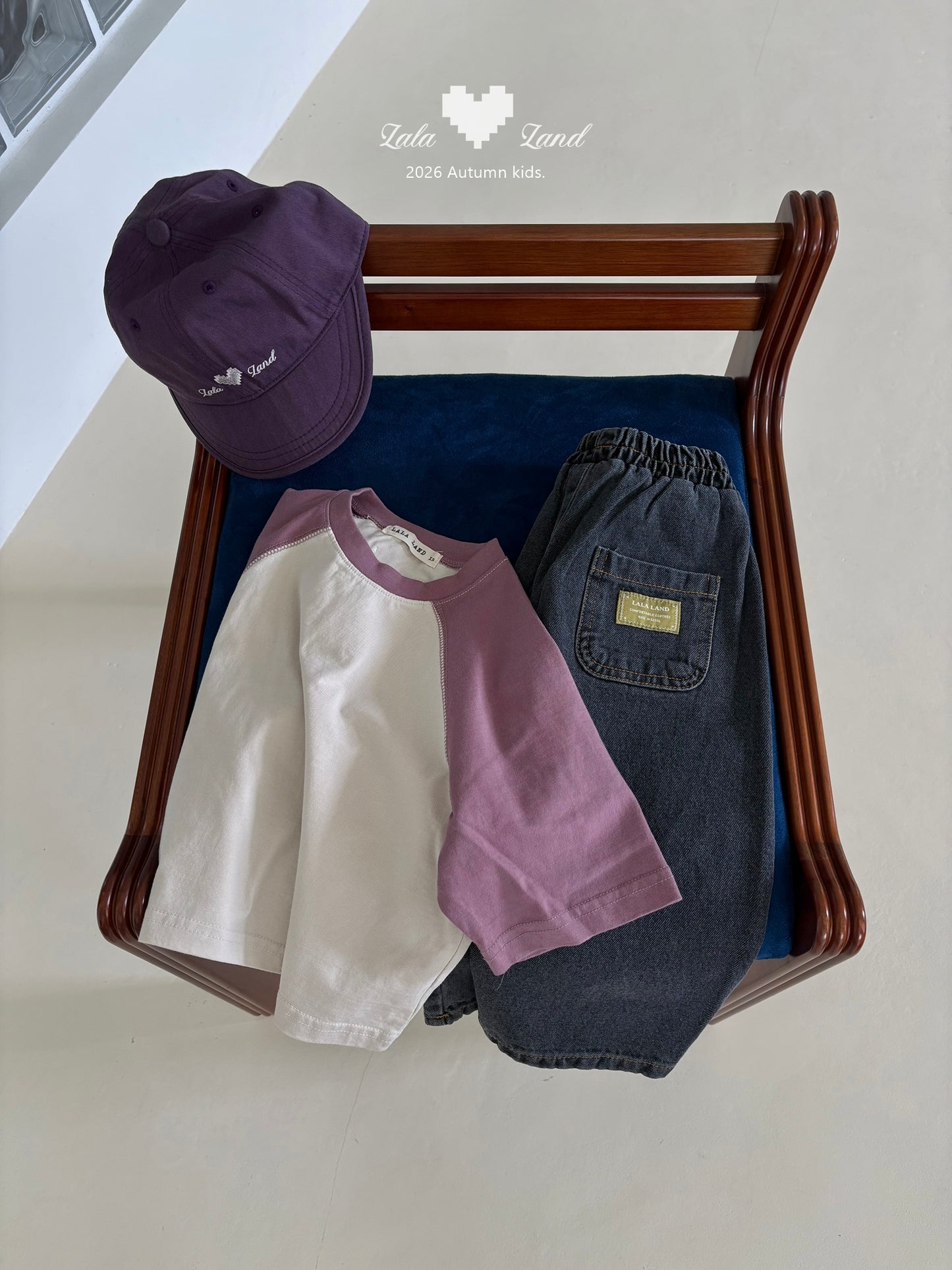 [PRE-ORDER] Wide Curved Denim Pants