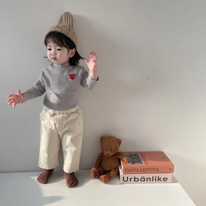 [PRE-ORDER] Heart Turtleneck T-Shirts