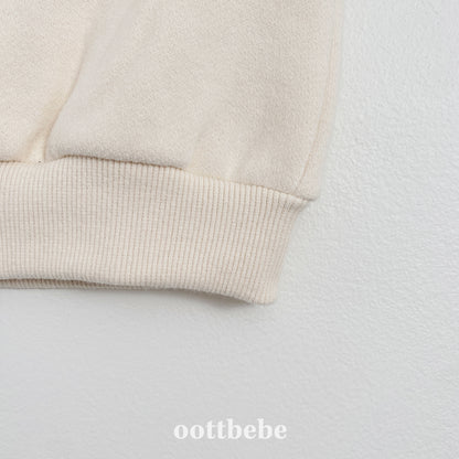 [PRE-ORDER] Collection Bear Sweatshirts