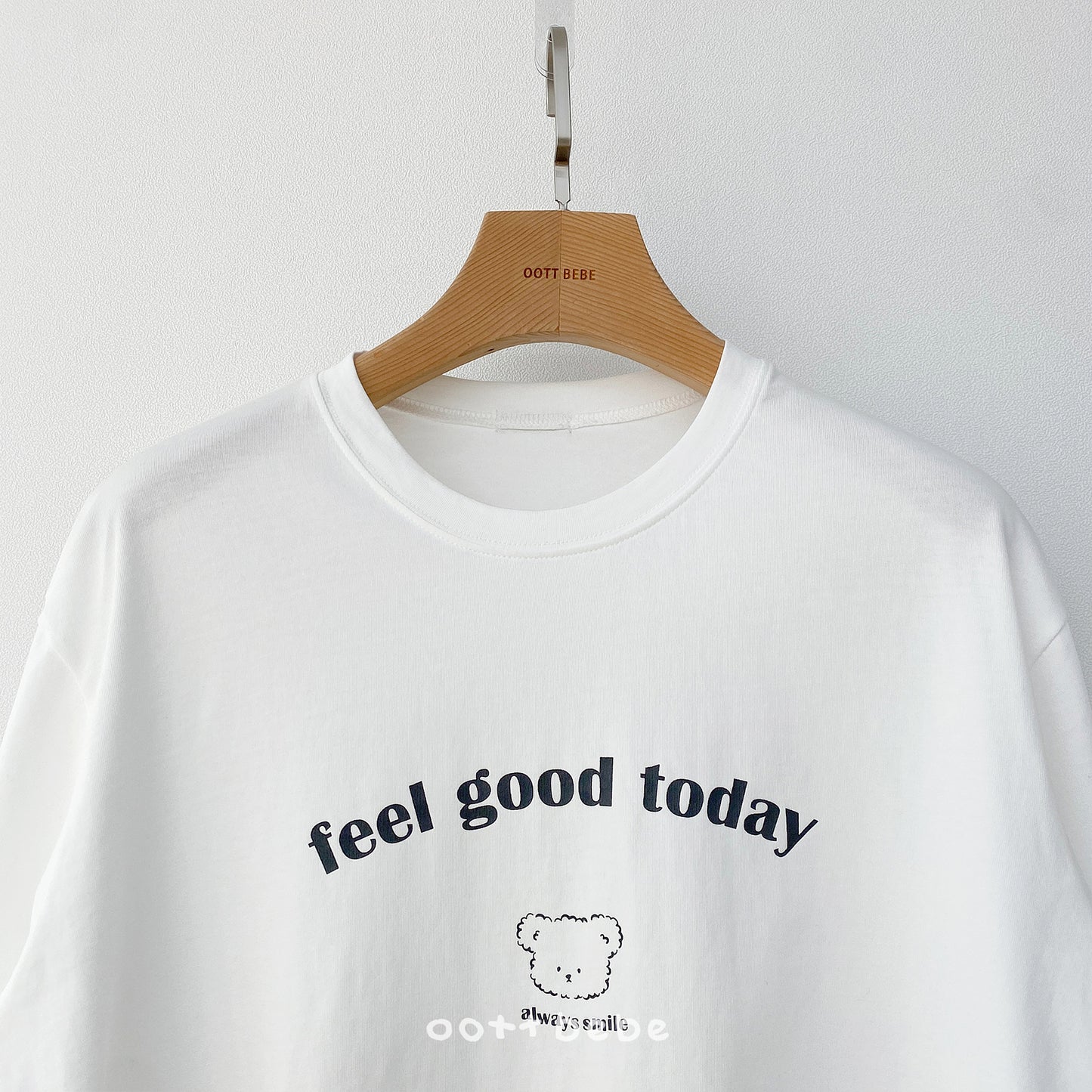 [PRE-ORDER] Good Day T-Shirts (Mom&Dad Couple)