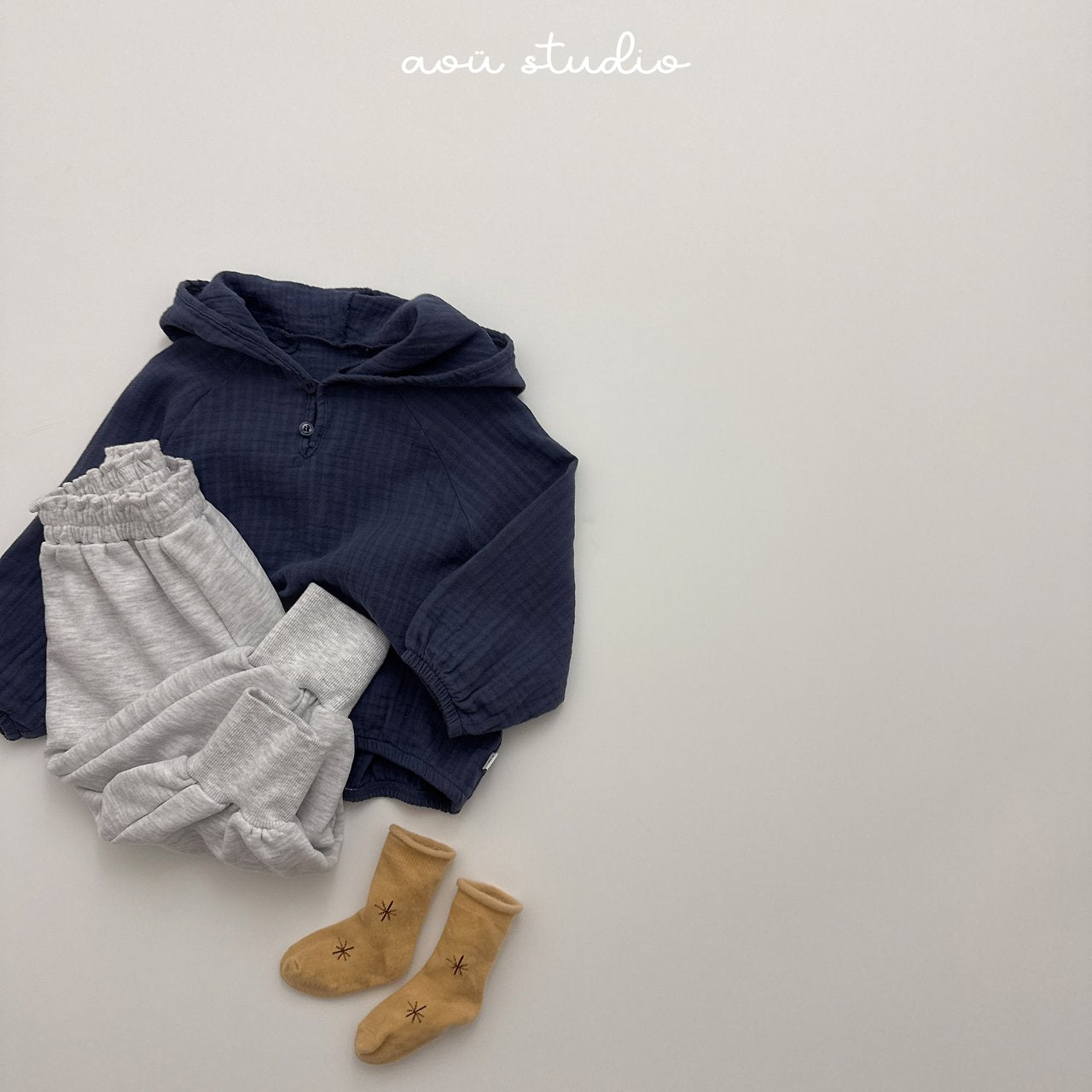 [PRE-ORDER] Tsuki Hoodie Sweatshirts