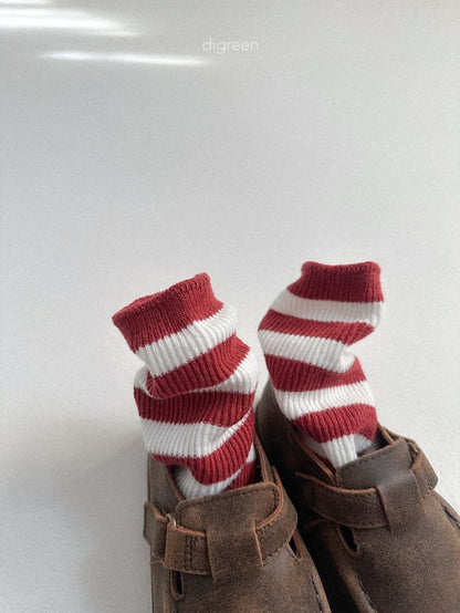 [PRE-ORDER] Minimal Stripe Socks Set