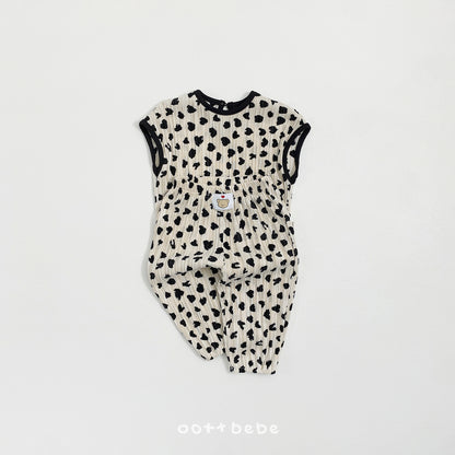 [PRE-ORDER] Petite Leopard Pleats Top Bottom Set