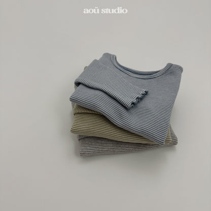 [PRE-ORDER] Joy Wavy T-Shirts