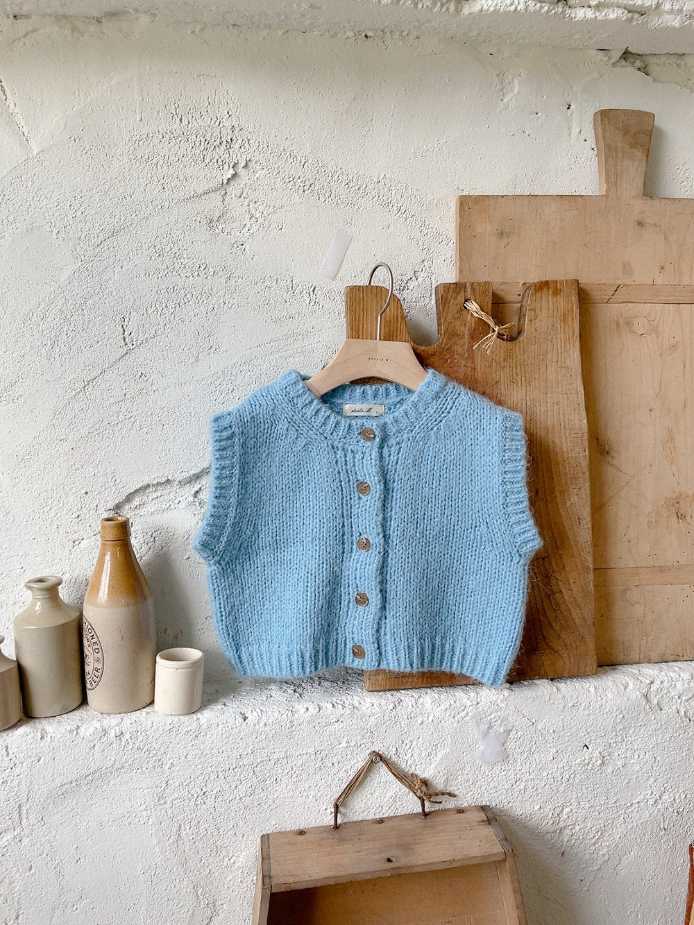 [PRE-ORDER] Toms Open Sweater Vest