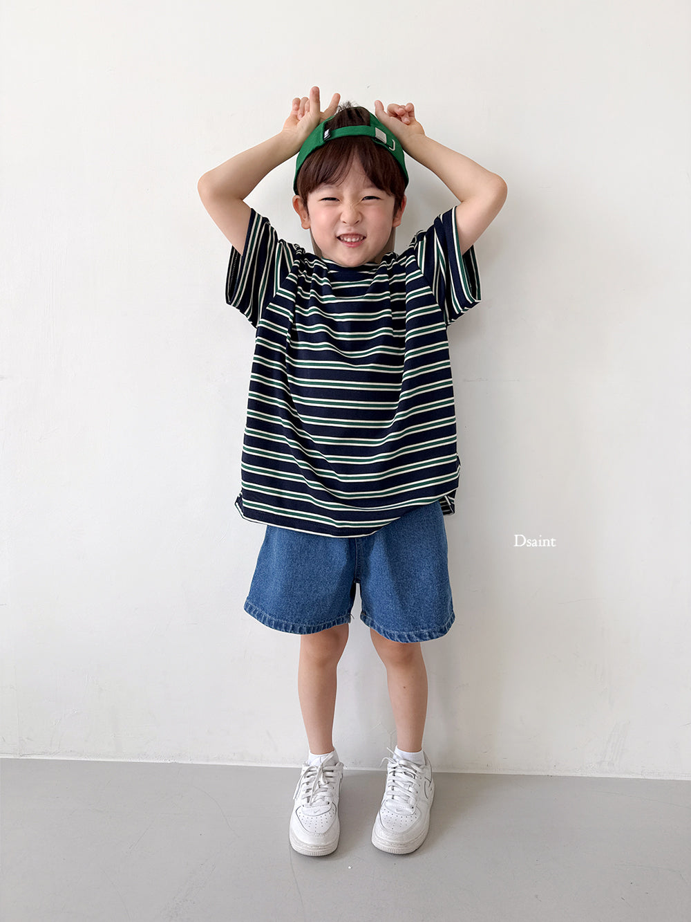 [PRE-ORDER] Newtro Stripe T-Shirts