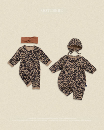 [PRE-ORDER] Little Leopard Body Suit + Bonnet Set