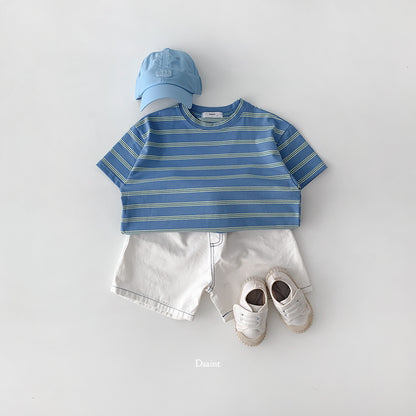 [PRE-ORDER] Three Stripe T-Shirts