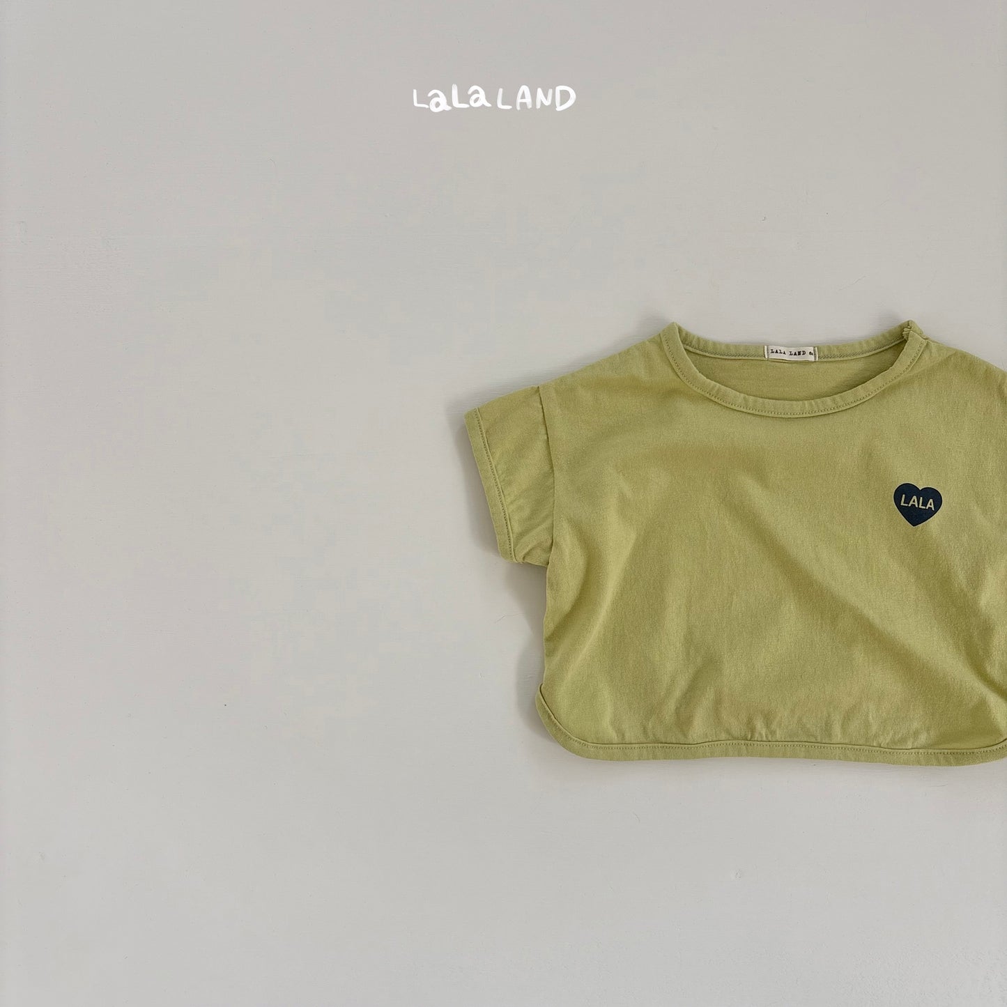 [PRE-ORDER] Heart Binding Baby T-Shirts