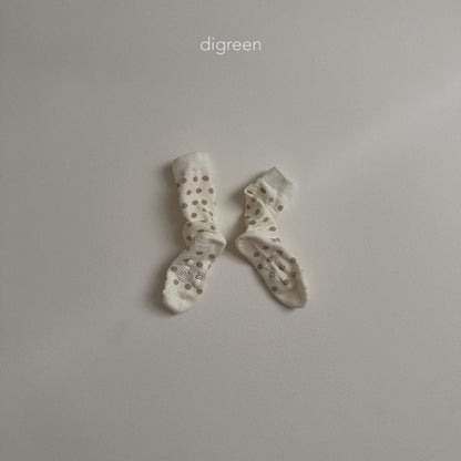 Together Cream Sock Set