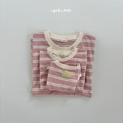 [PRE-ORDER] Saint T-Shirts (Mom&Dad Couple)