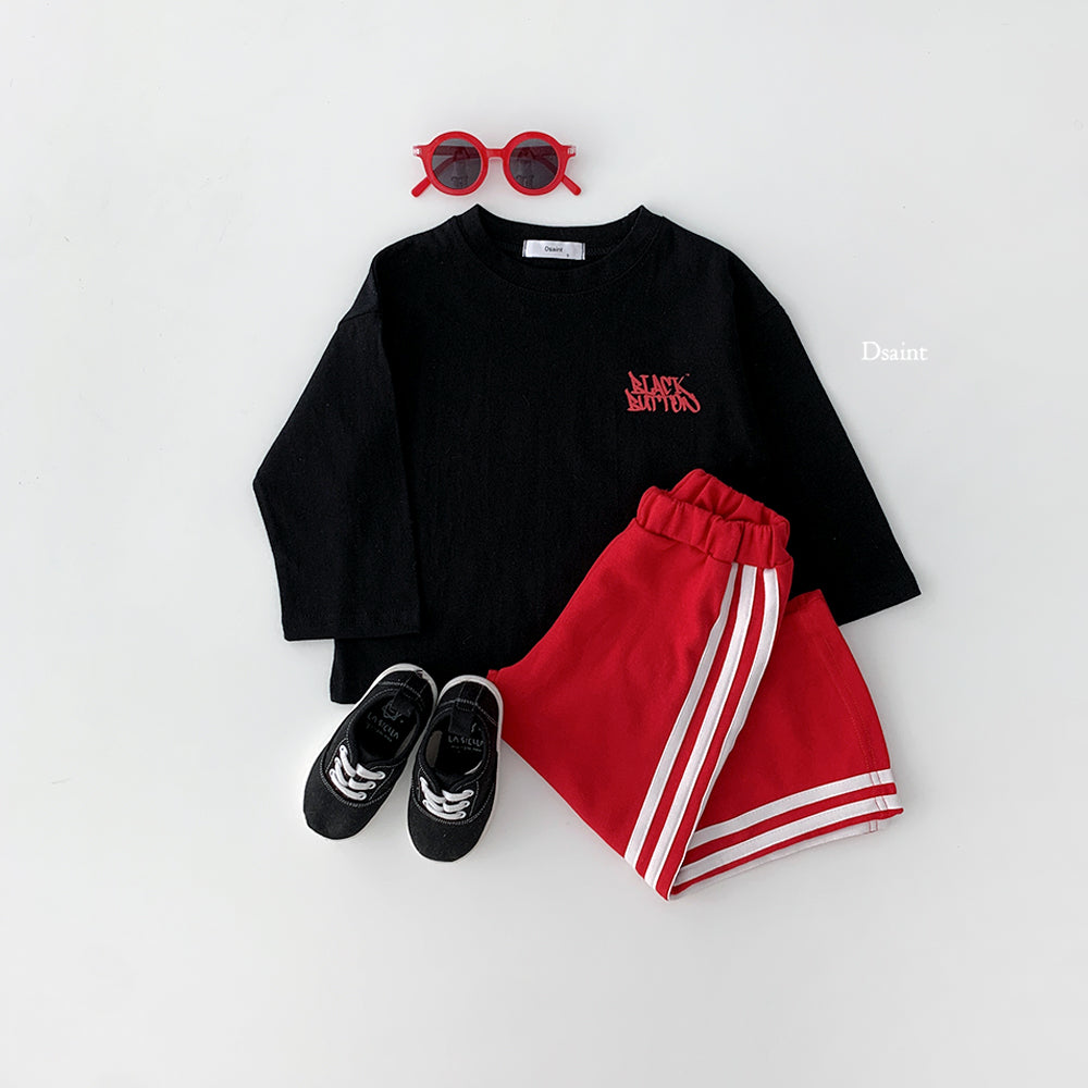 [PRE-ORDER] Black Button T-Shirts