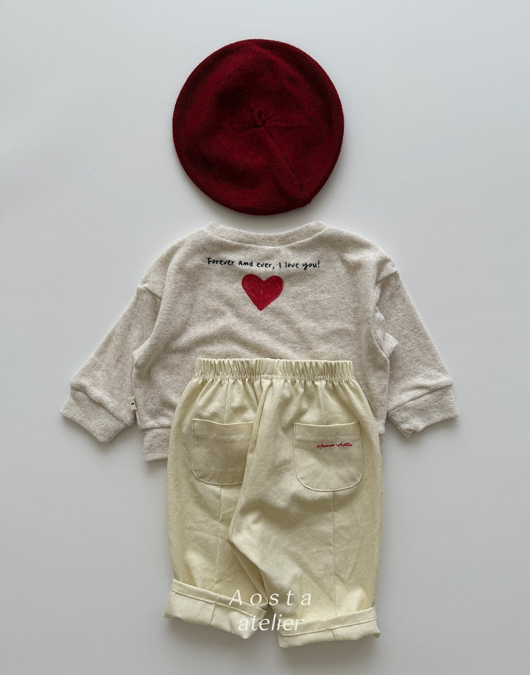 [PRE-ORDER] Heart Sweatshirts