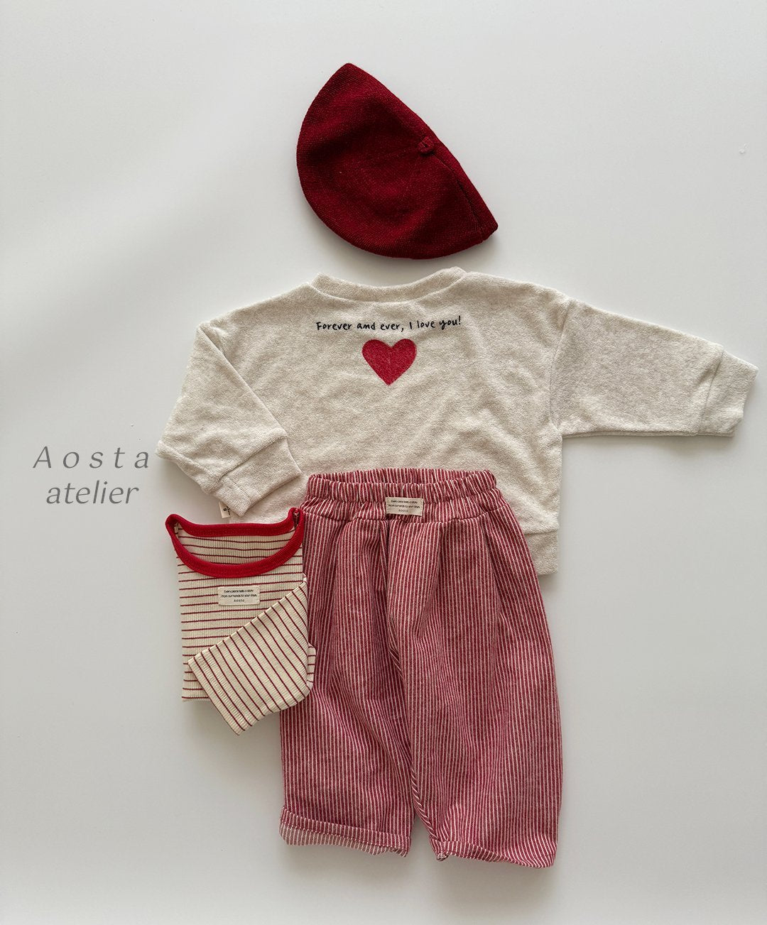 [PRE-ORDER] Heart Sweatshirts