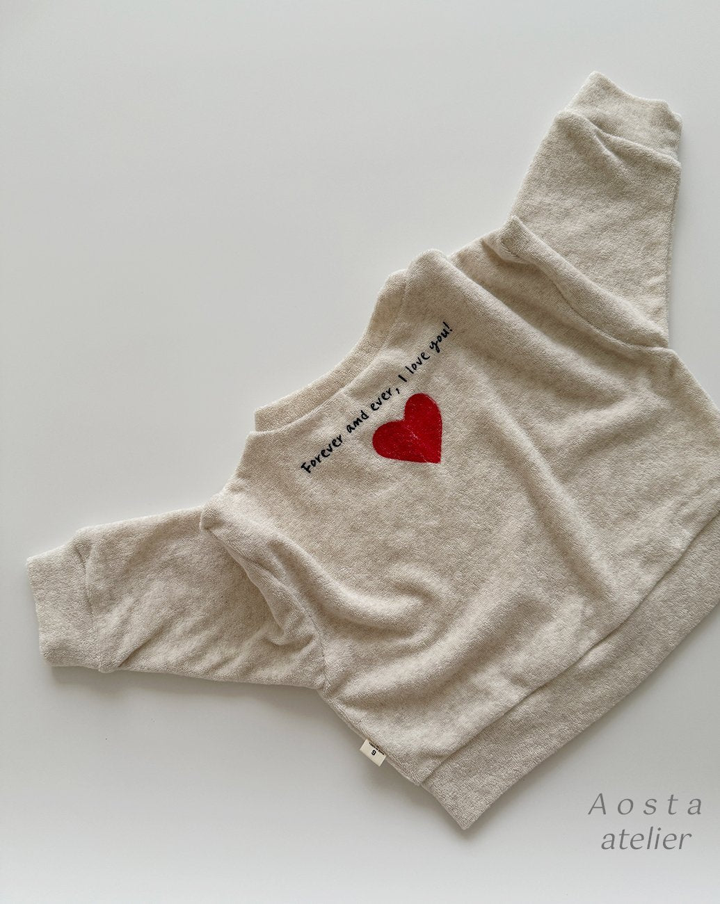[PRE-ORDER] Heart Sweatshirts