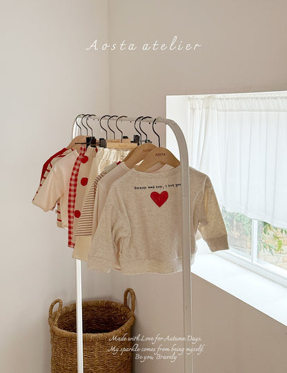 [PRE-ORDER] Heart Sweatshirts