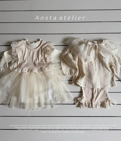 [PRE-ORDER] Emily Blouse