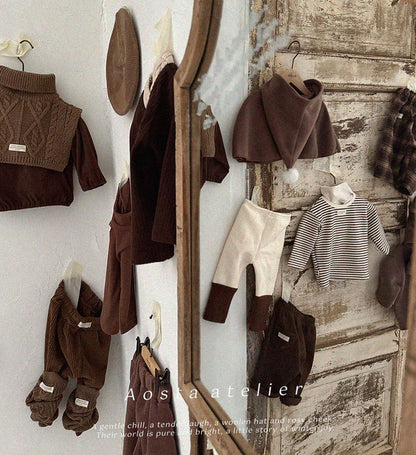 [PRE-ORDER] Winter Cone Cape