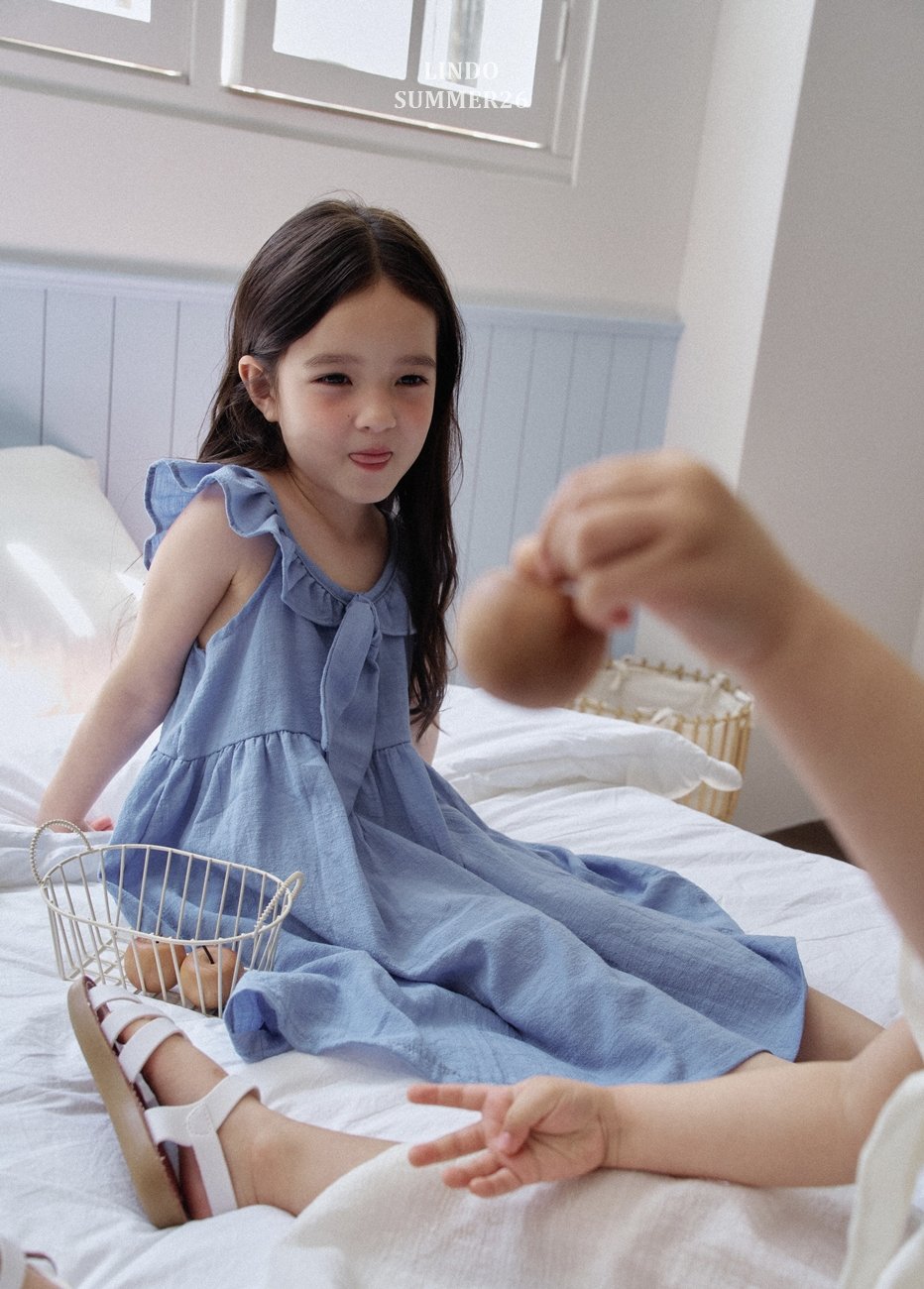 [PRE-ORDER] V Frill Dress