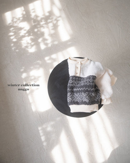 [PRE-ORDER] Pecan Sweatshirts