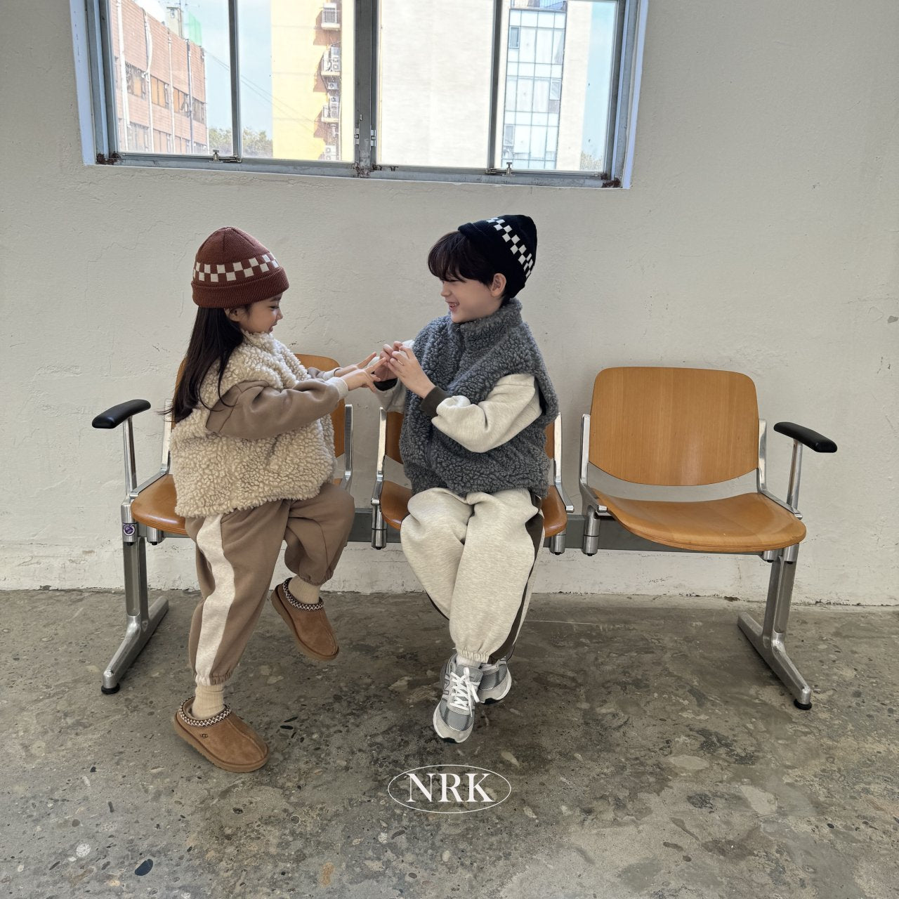 [PRE-ORDER] Triangle Top Bottom Set