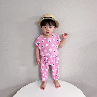 [PRE-ORDER] Daisy Pleats Top Bottom Set