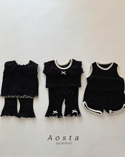 [PRE-ORDER] Ribbed Love T-Shirts