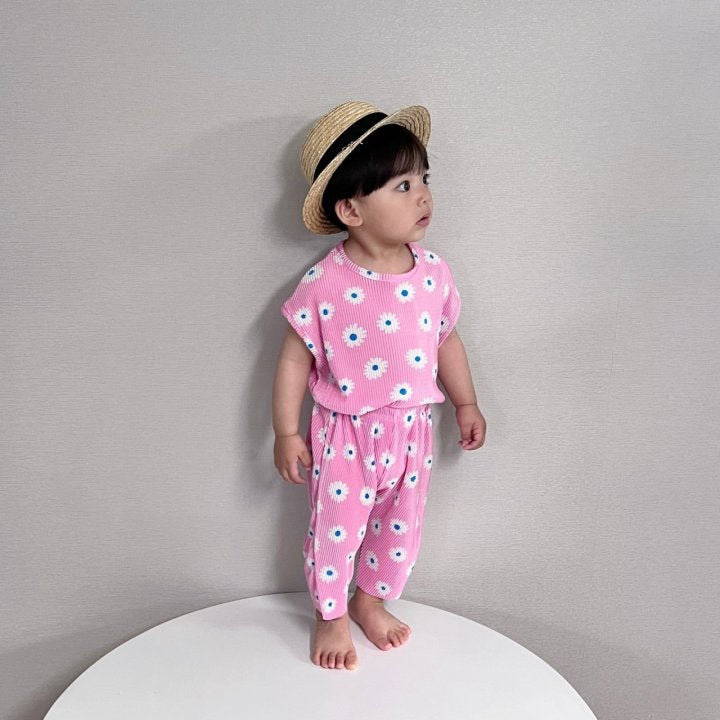 [PRE-ORDER] Daisy Pleats Top Bottom Set