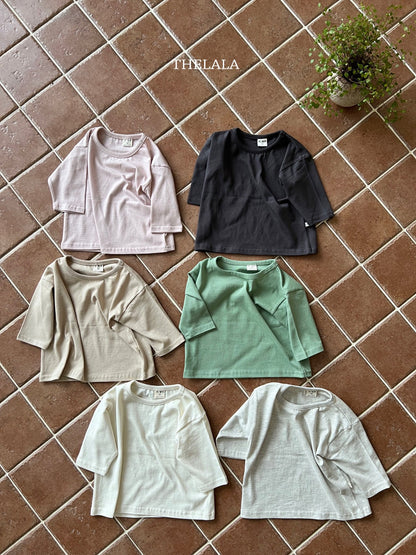 [PRE-ORDER] Limited T-Shirts (Mom Couple)