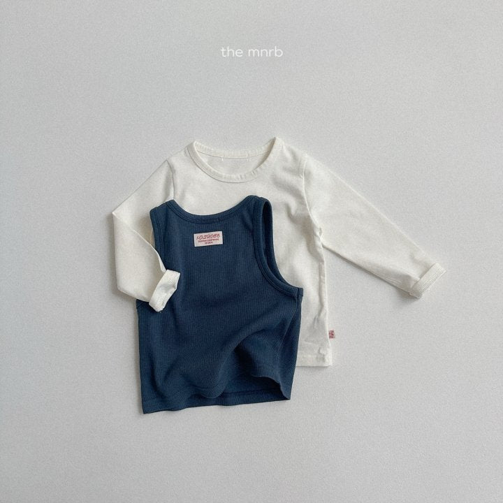 [PRE-ORDER] Chewy Sleeveless T-Shirts