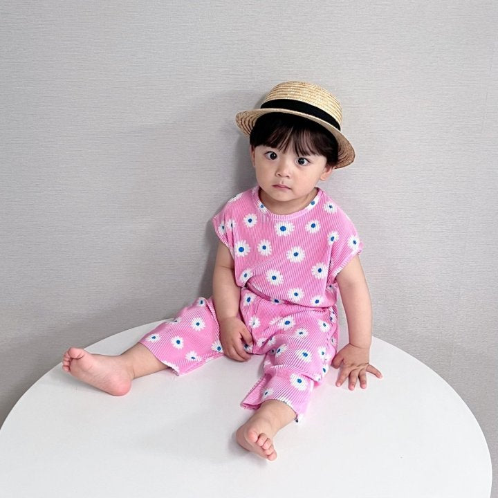 [PRE-ORDER] Daisy Pleats Top Bottom Set