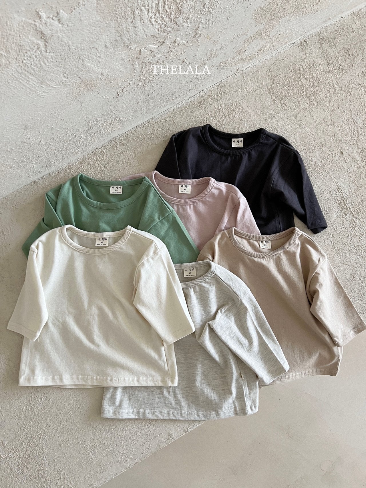 [PRE-ORDER] Limited T-Shirts (Mom Couple)